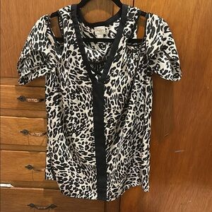 Chico's Black and White Puff Sleeve Blouse with Cut Out